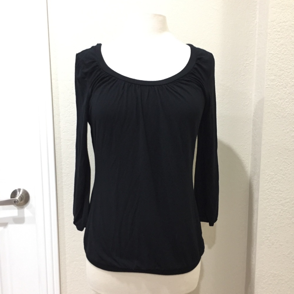 Banana Republic 3/4 sleeve puff sleeve and hem top